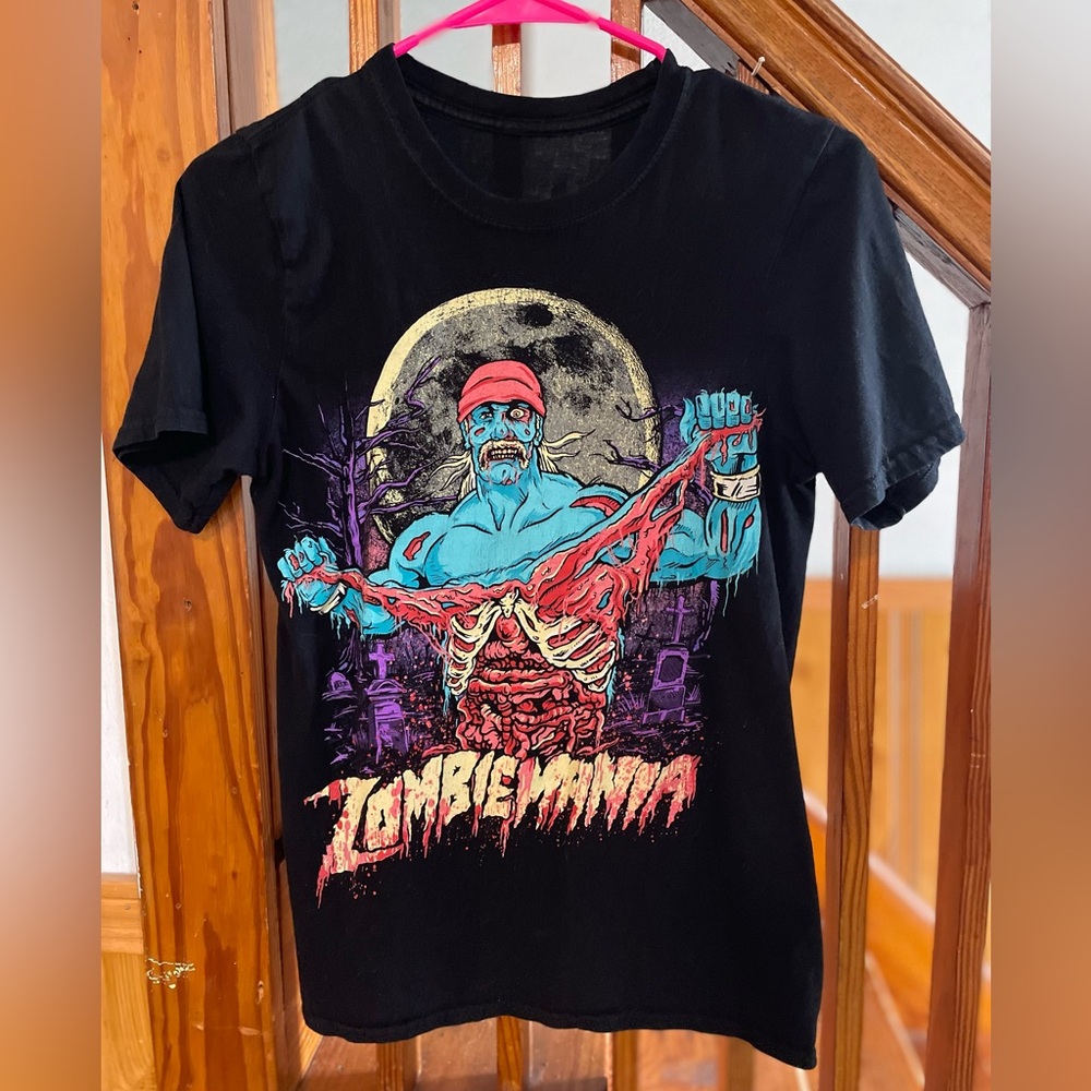 Hulk Hogan WWE WWF ZombieMania Black Graphic T-Shirt, Youth L 10/12 cotton